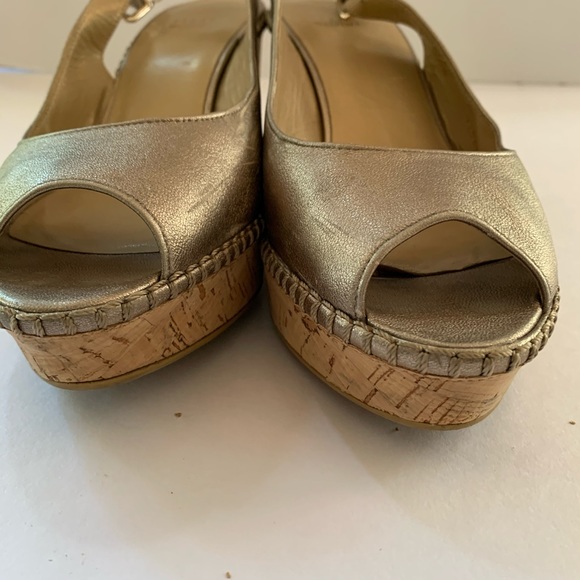 STUART WEITZMAN Jean metallic wedge sandals 8 1/2 - Picture 6 of 10